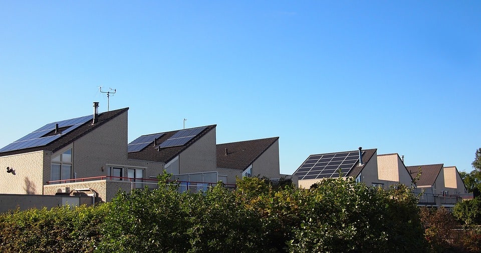 Pourquoi choisir des panneaux solaires à Foix pour votre logement ?